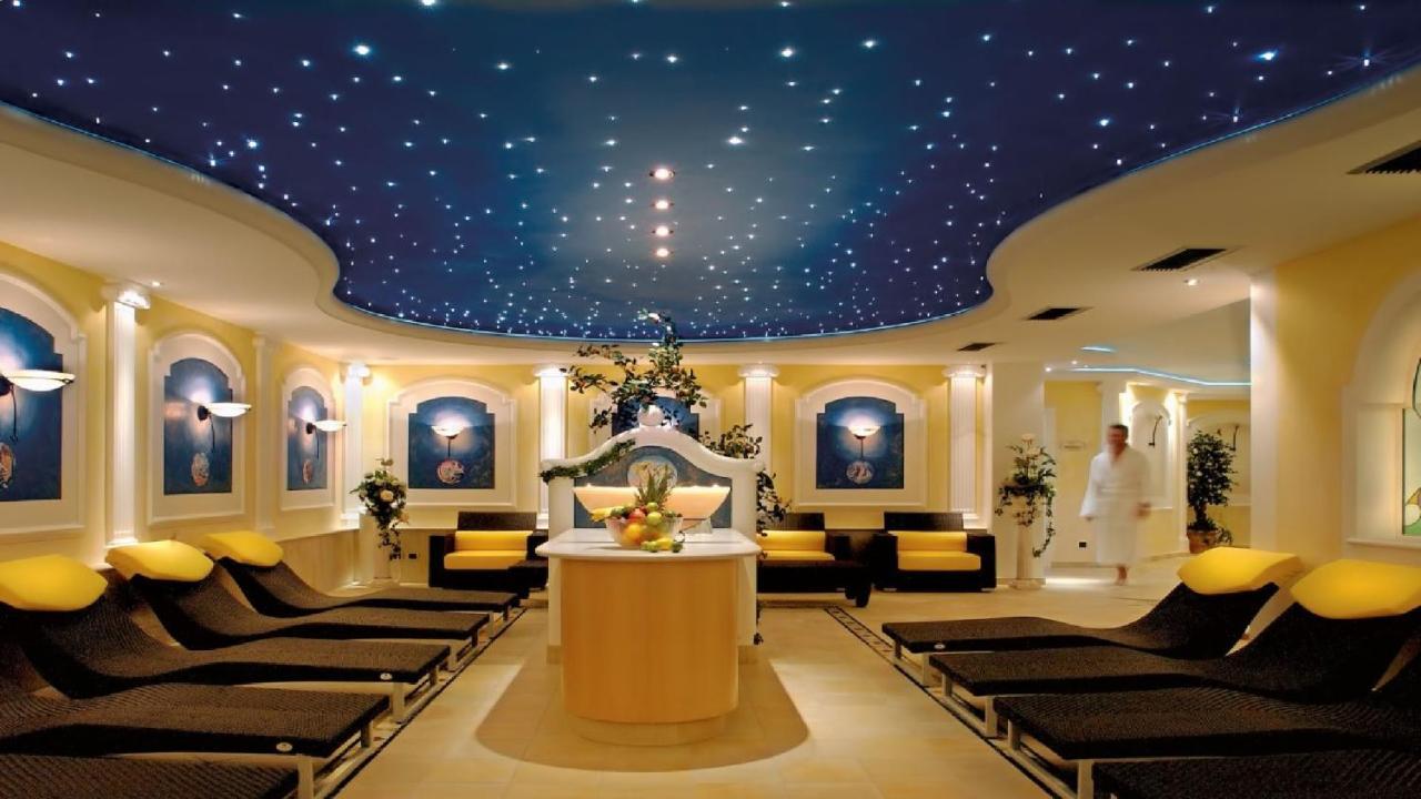 Cityhotel Goldener Adler B&B Кьюза Экстерьер фото