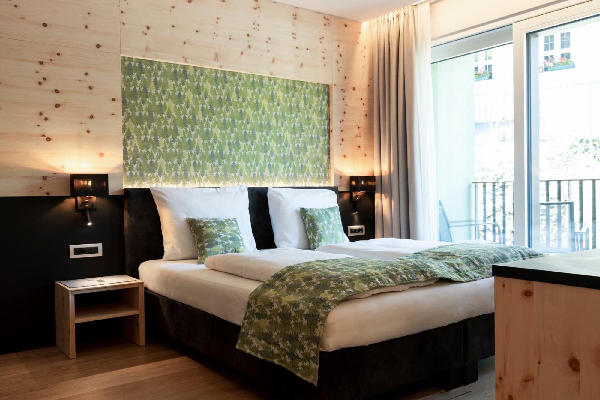 Cityhotel Goldener Adler B&B Кьюза Экстерьер фото