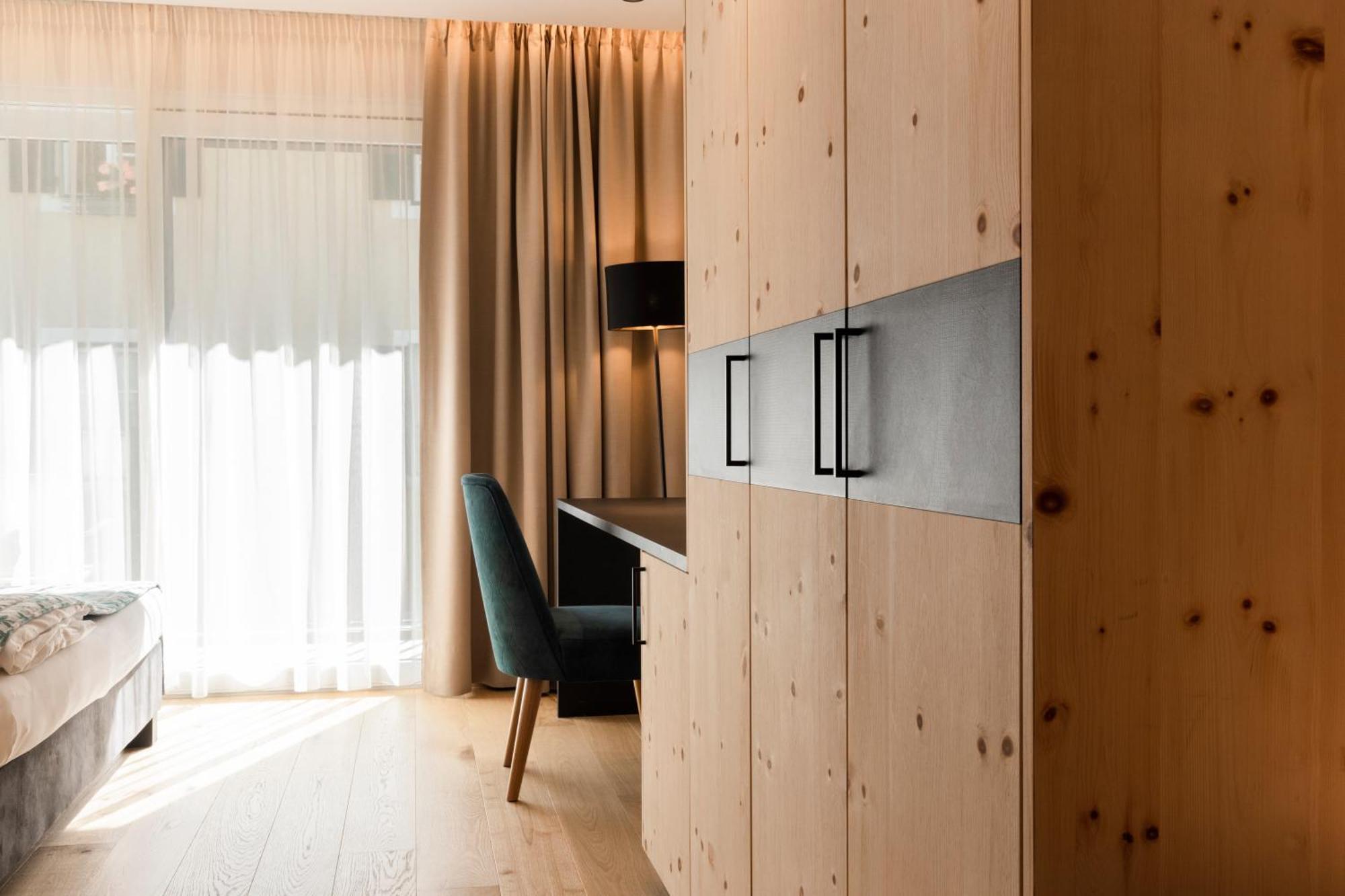 Cityhotel Goldener Adler B&B Кьюза Экстерьер фото